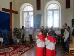 Peregrynacja symboli Światowych Dni Młodzieży w Placówce Opiekuńczo – Wychowawczej w Winiarach